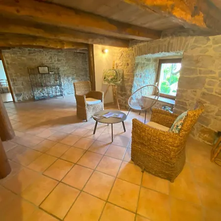 Entre Tarn Et Causses Bed & Breakfast *
